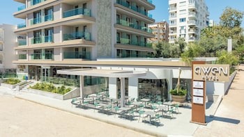 awen lara hotel