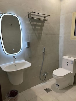 aya hostel for shared bedrooms