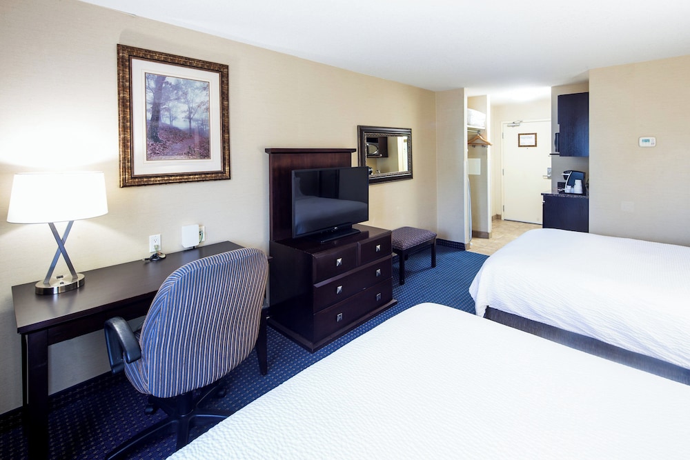 holiday inn express hotel and suites edson by ihg