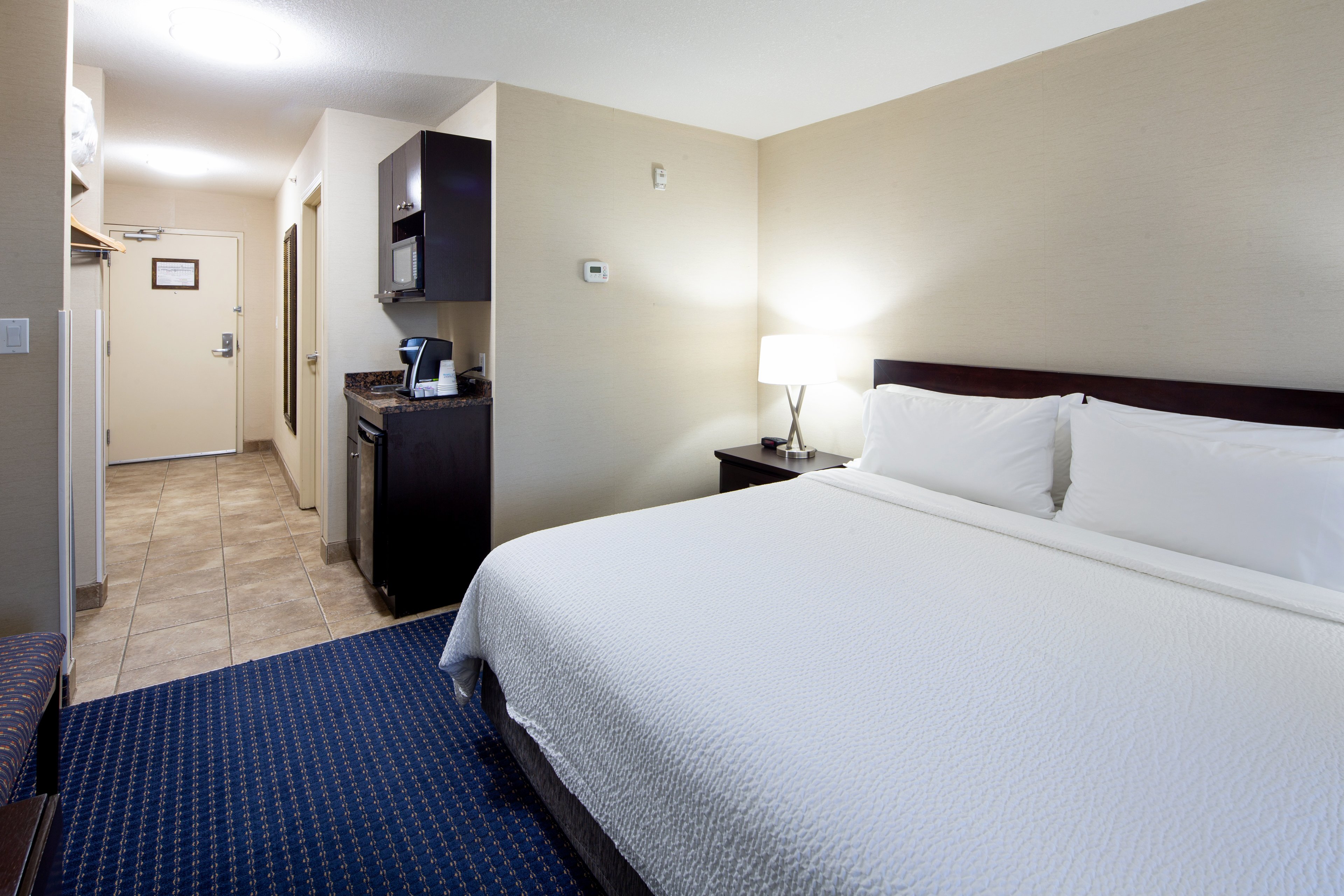 holiday inn express hotel and suites edson by ihg