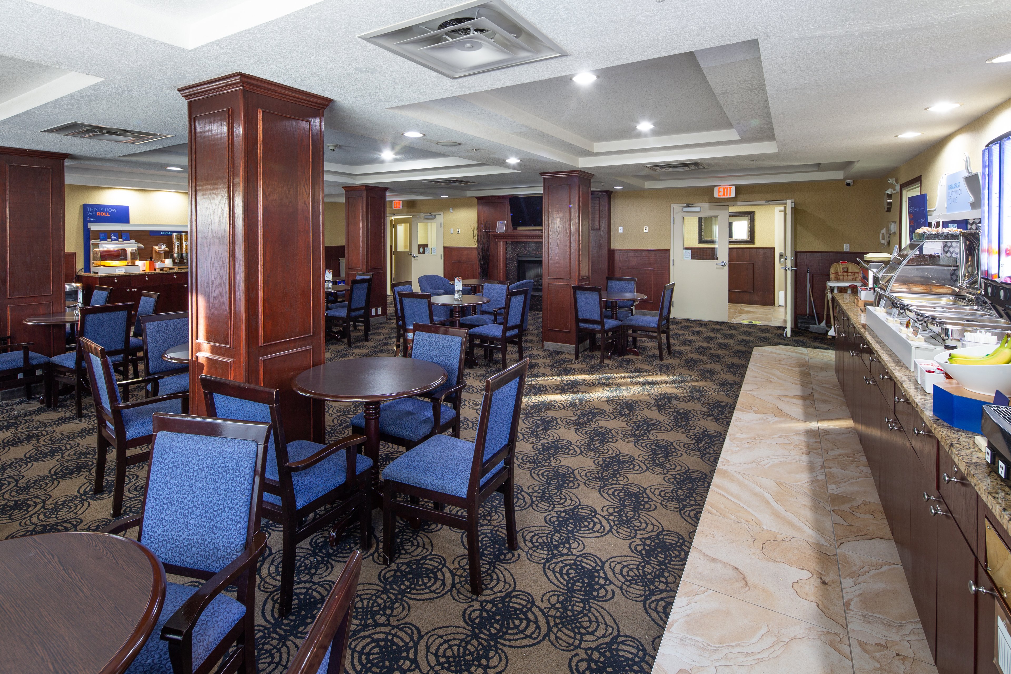 holiday inn express hotel and suites edson by ihg