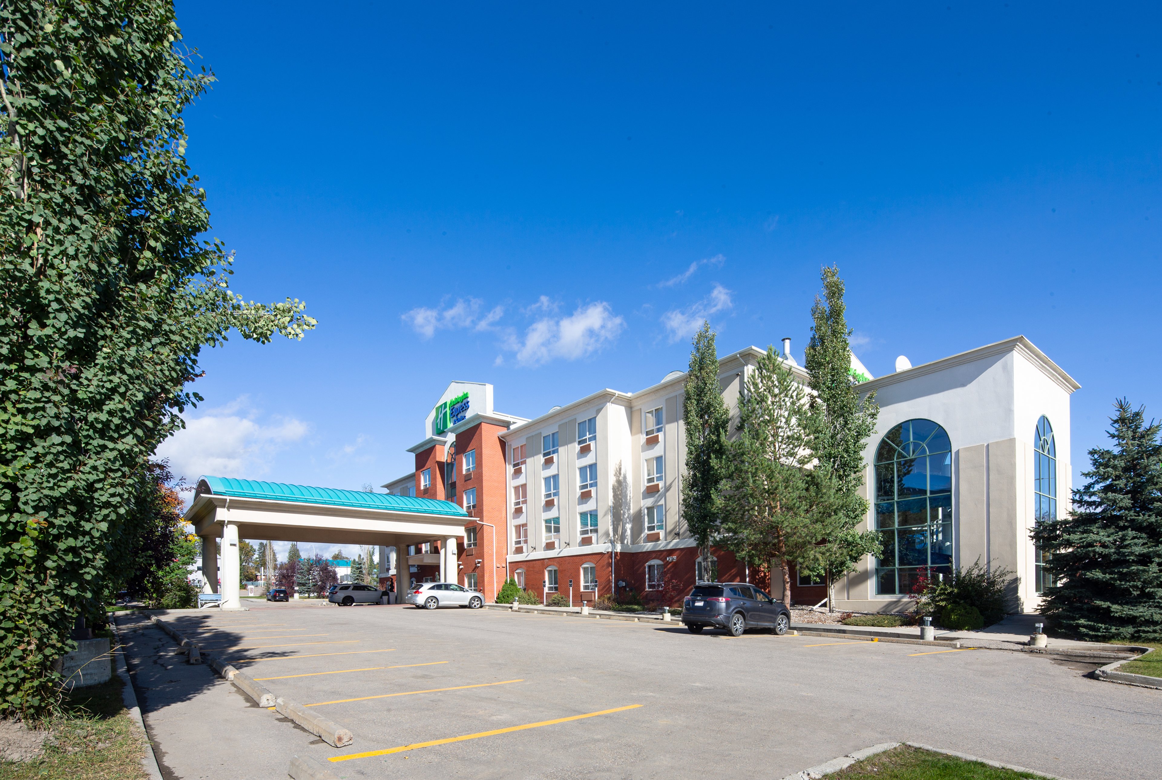 holiday inn express hotel and suites edson by ihg