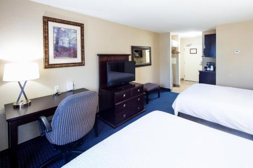 holiday inn express hotel and suites edson by ihg