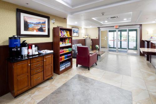 holiday inn express hotel and suites edson by ihg