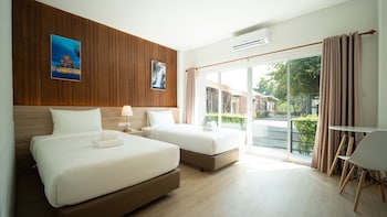 b2 nakhon sawan boutique and budget hotel