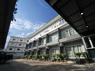 b2 nakhon sawan boutique and budget hotel