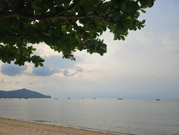 baan bangsare resotel chonburi