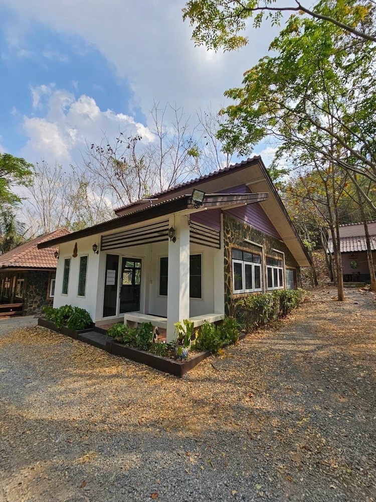 baan rai somkiat homestay