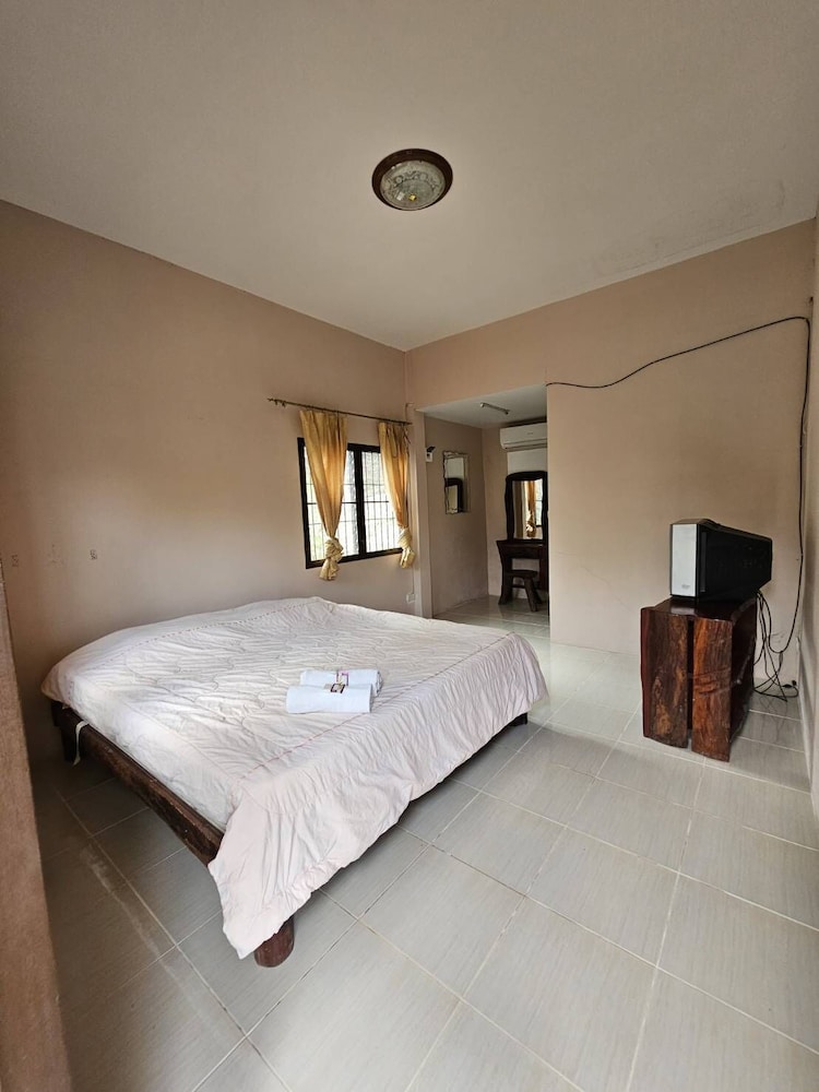 baan rai somkiat homestay