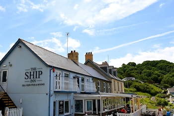 ship inn