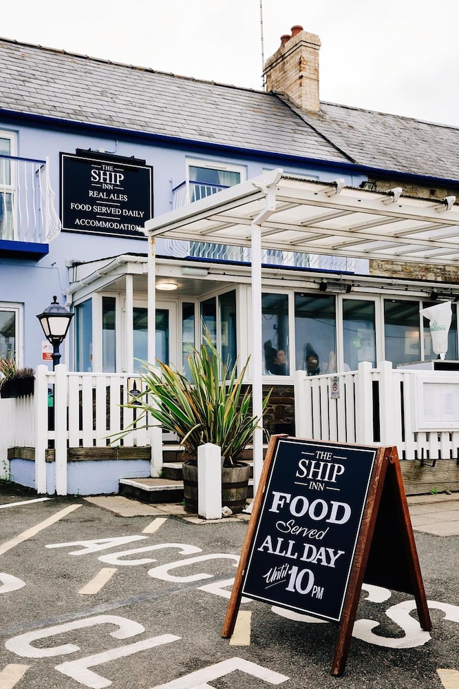 ship inn