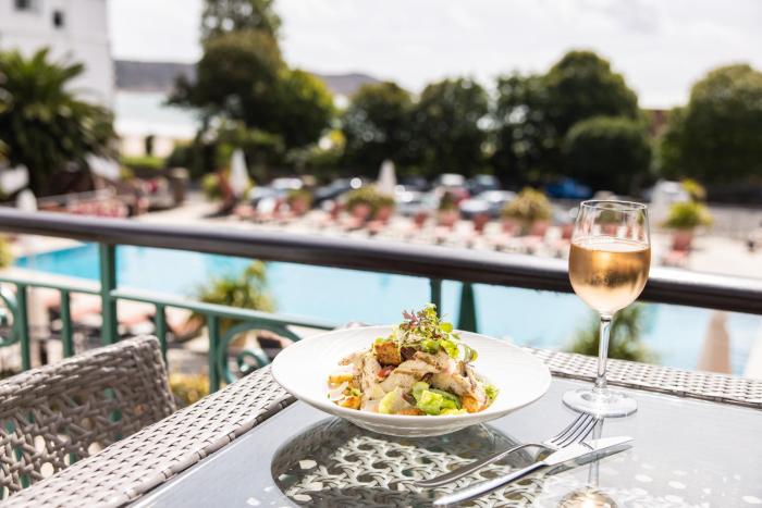 st brelades bay hotel
