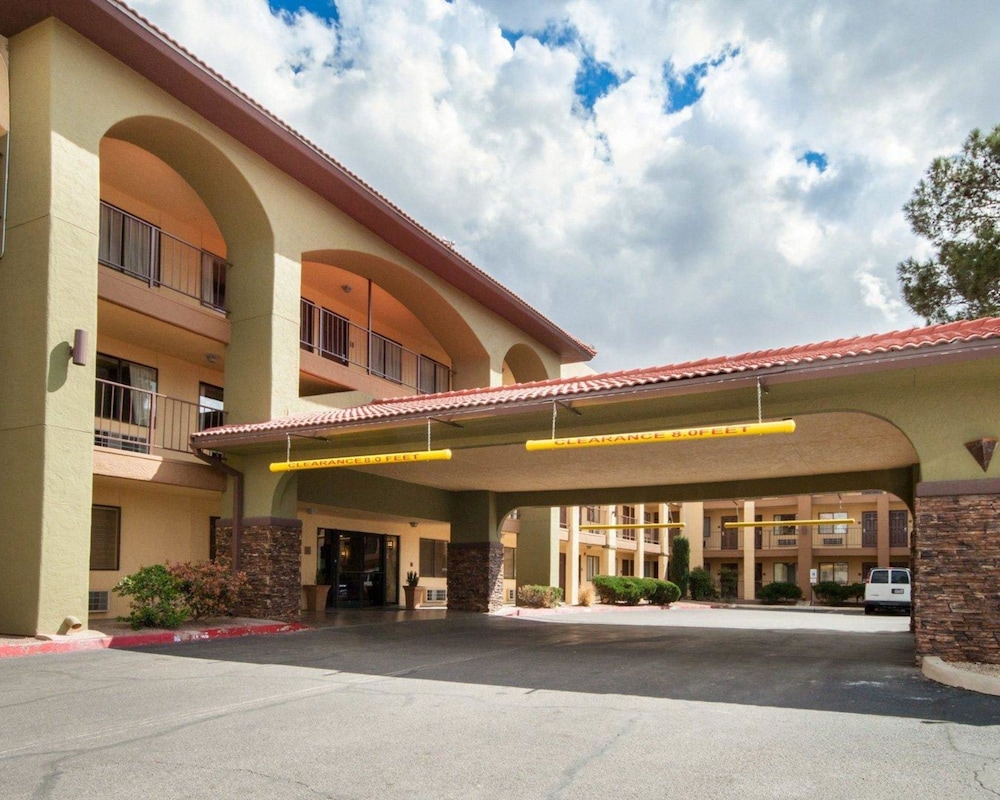 quality inn airport east
