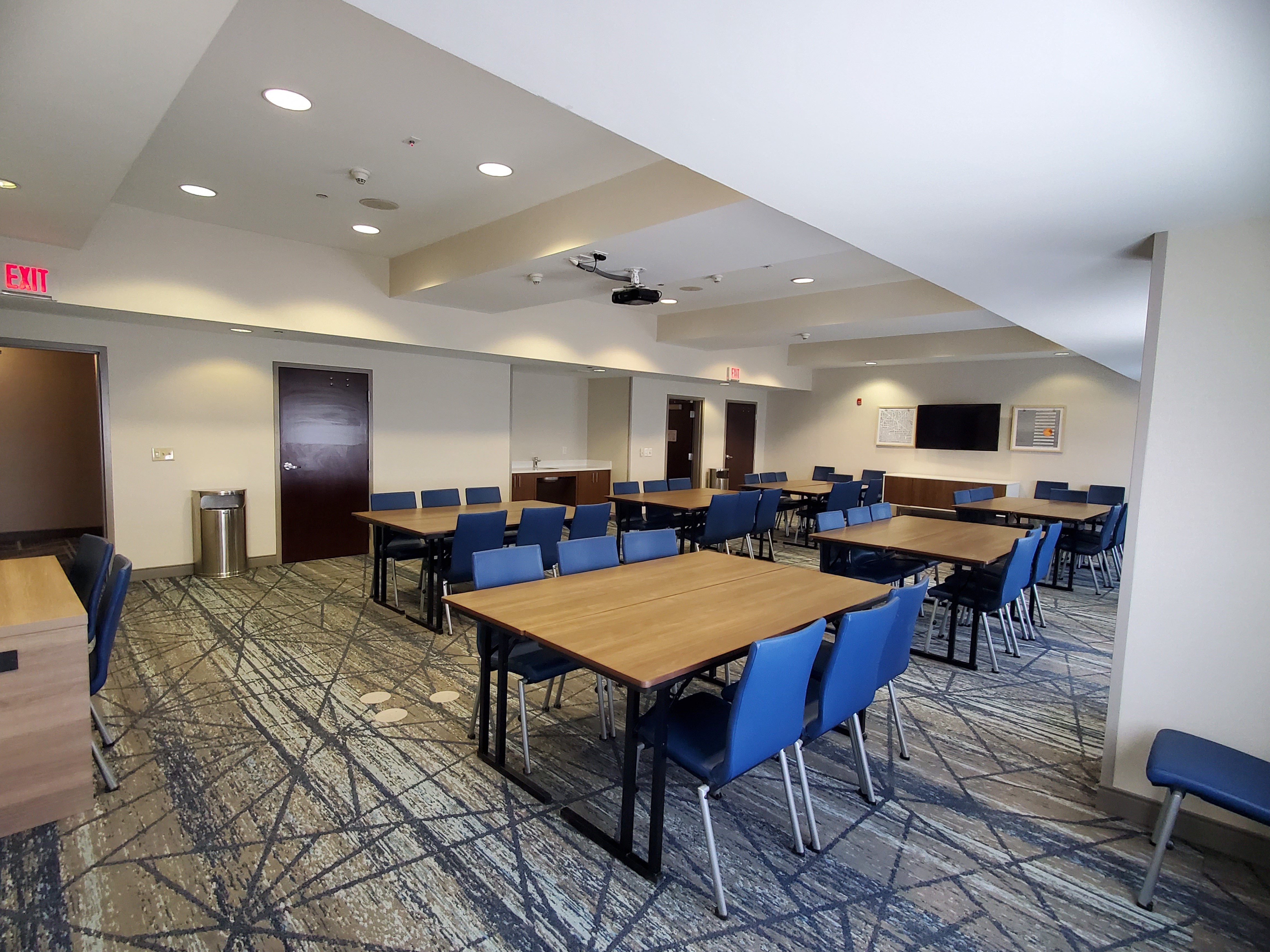 holiday inn express and suites el paso west by ihg