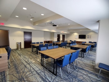 holiday inn express and suites el paso west by ihg