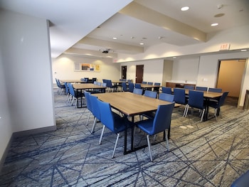holiday inn express and suites el paso west by ihg