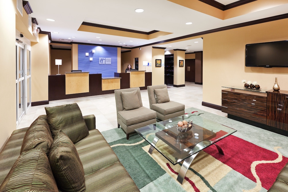 holiday inn express and suites el paso west by ihg
