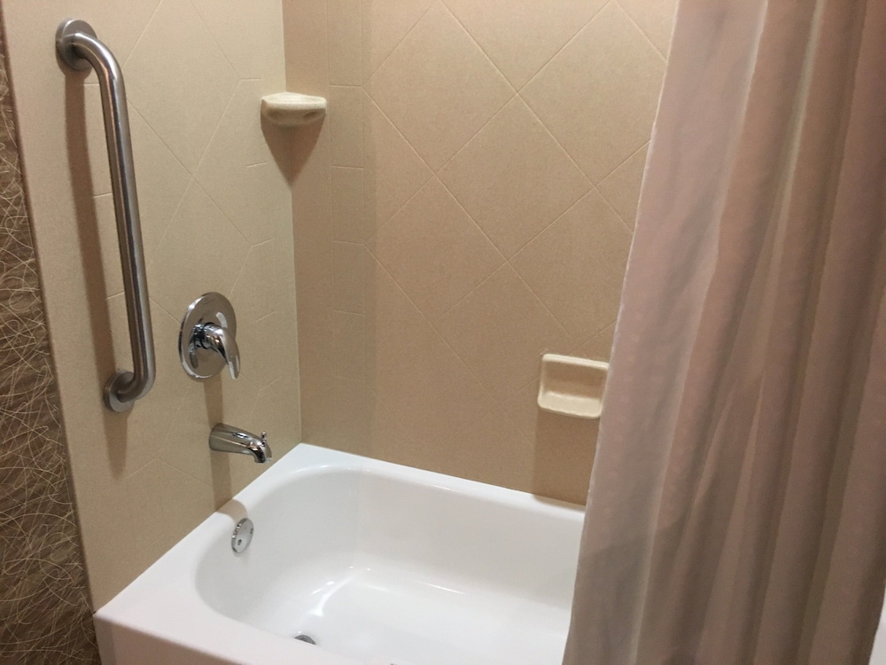 holiday inn express hotel and suites elk city by ihg
