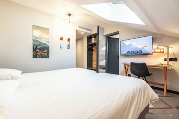 base camp lodge albertville