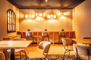 base camp lodge albertville