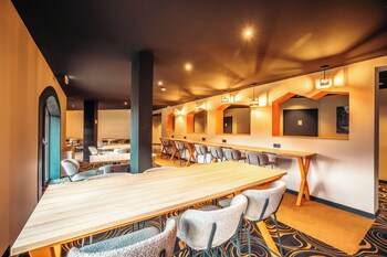 base camp lodge albertville