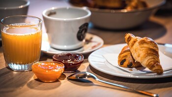 base camp lodge albertville