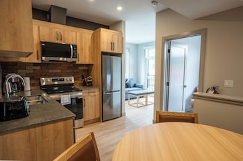basecamp suites revelstoke