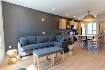 basecamp suites revelstoke