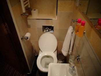 aron guest house