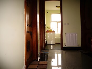 aron guest house