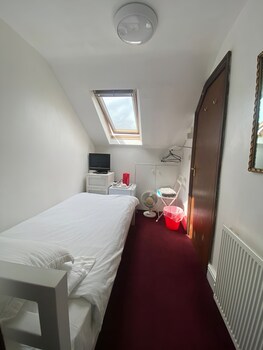 aron guest house