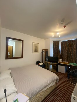 aron guest house