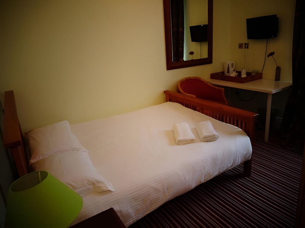 aron guest house