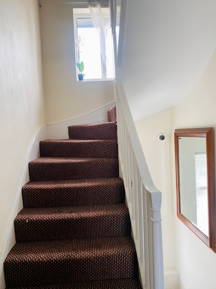 aron guest house