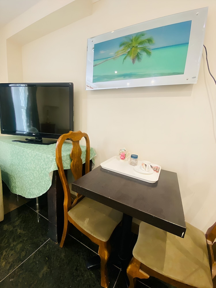 aron guest house