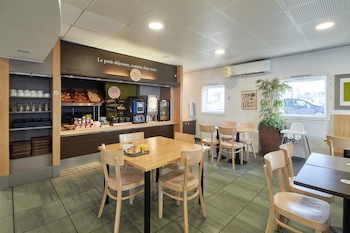 bandb hotel orly chevilly larue