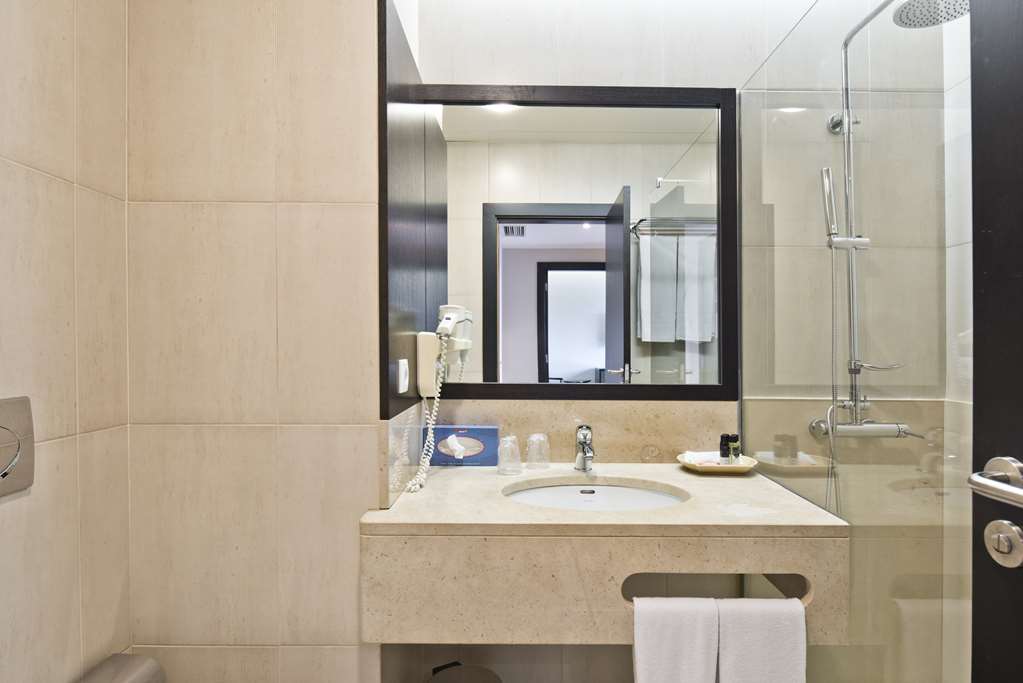 tulip inn estarreja hotel and spa