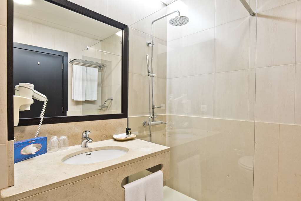 tulip inn estarreja hotel and spa