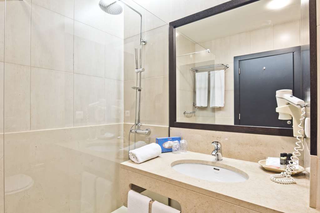 tulip inn estarreja hotel and spa