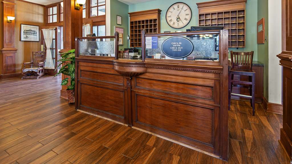 best western the hotel chequamegon