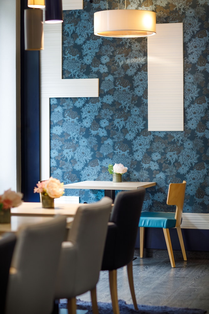 hotel prince albert montmartre adults only