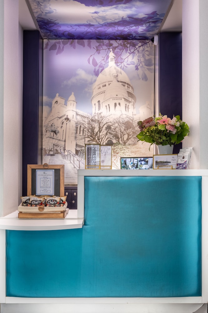 hotel prince albert montmartre adults only