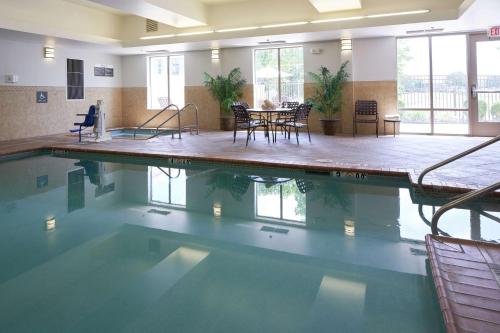 hilton garden inn evansville