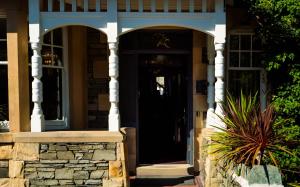 cranleigh boutique