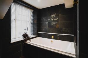 cranleigh boutique