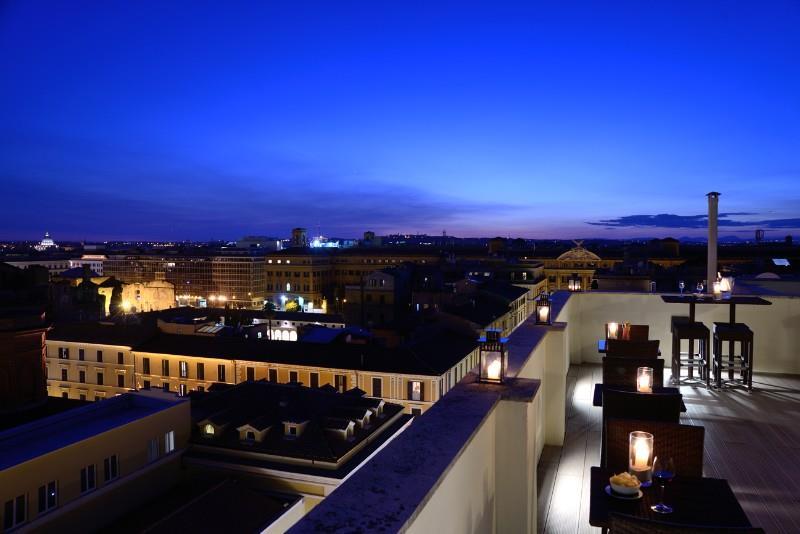 the independent hotel