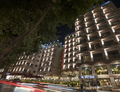plaza regency hotels