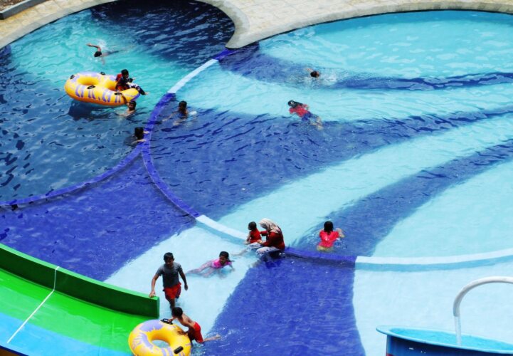 grand aquarium hotel pangandaran