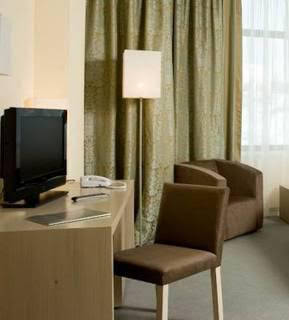 grand aquarium hotel pangandaran