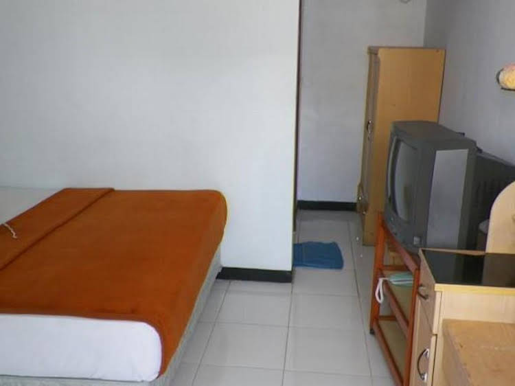 grand aquarium hotel pangandaran